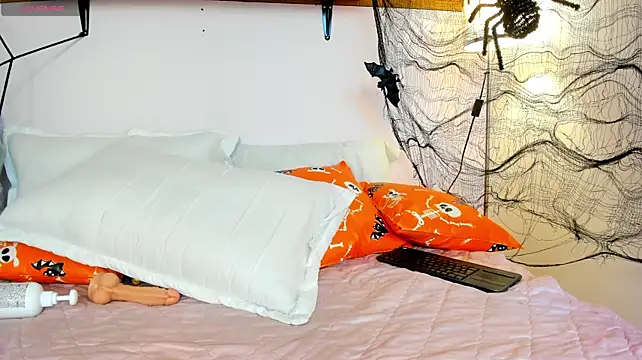 ZoeZulman webcam