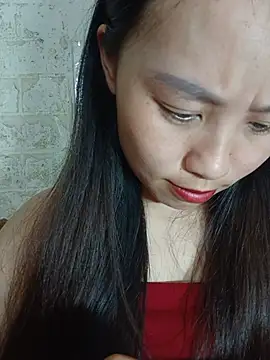 Cherry-squirtt webcam stripchat model stream image