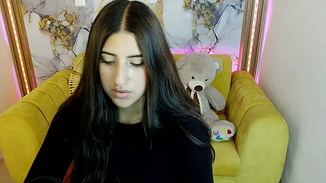sofia_sweet_m live cam on StripChat