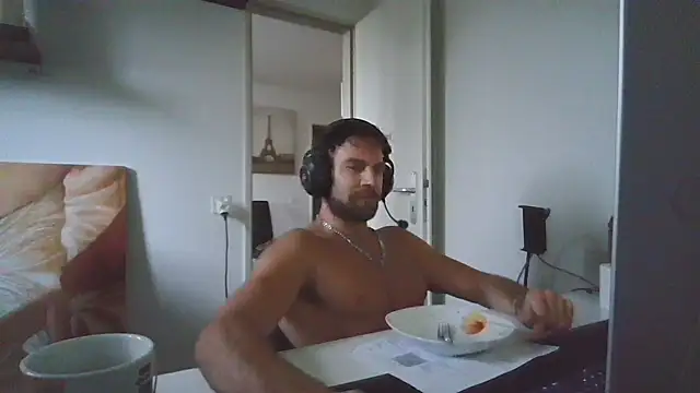 alpha-hunk live cam on StripChat