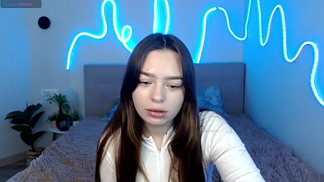kissaa_a live cam on StripChat