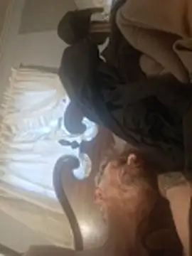 19JaSon83 live cam on StripChat
