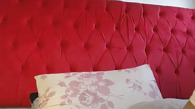 SpicyQueenxxxx live sex cam