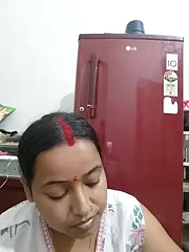 ninadi_hot