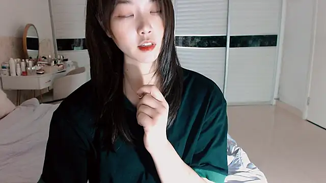 miu1_girl (F young) - 陪伴是最长久的告白