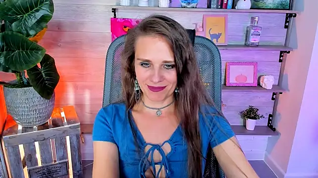 EmiliaBedy live cam on StripChat