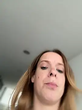 SexyMilf_1987