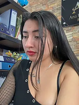 _sarah-office1 (G young) - Doggy style - show pussy- ass 🍑😈