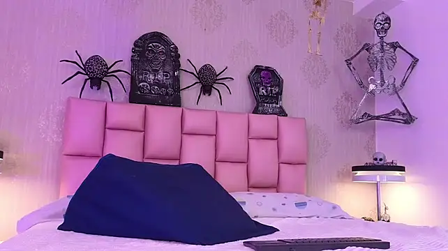 isabelledaza (T teen) - Tease and get horny