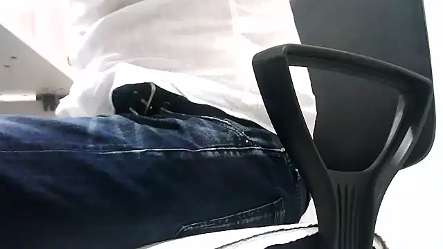 gitano697 live cam preview