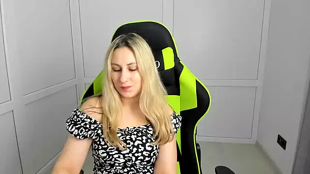 MissLunariaa