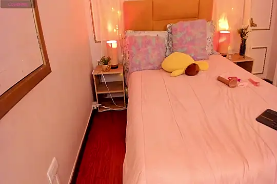 Megan_Blaze live cam on StripChat
