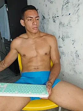 santihardxl (M young) - Show cock 🍆🥒