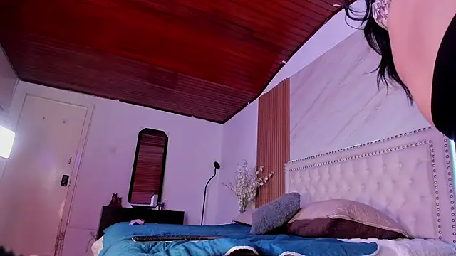 mila_rivers live cam preview