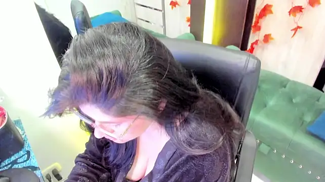 BellaFlaming live cam preview