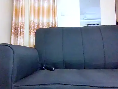 chicky_queen