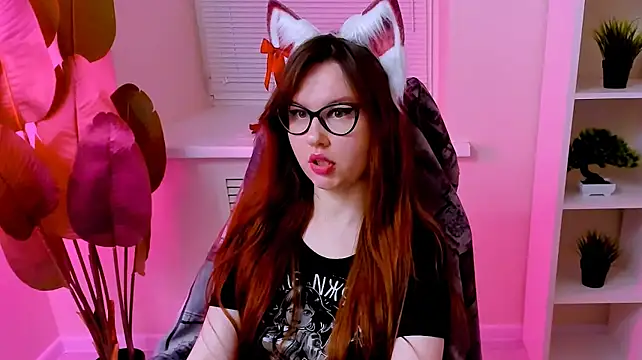 CarolGiggly webcam