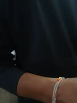 Silencesex21 live cam on StripChat