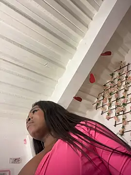 karinacortes live cam preview