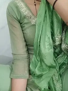 Hot_Riya_999