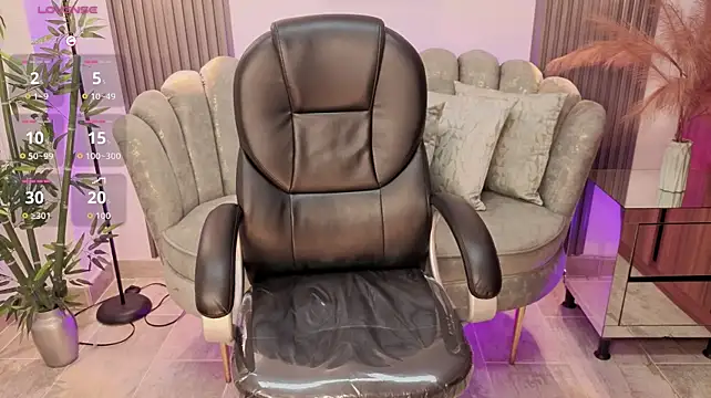 Abigaiil_Grey