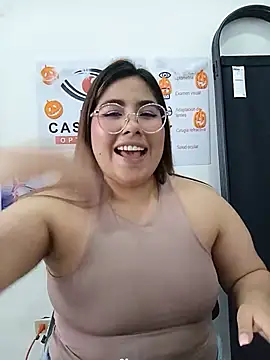 live amateur cam SUSY 06