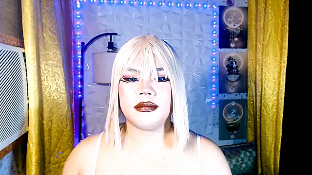 TSbrianaHugeCock live cam preview