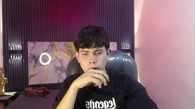 Eliot_rizzo on Stripchat