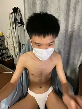 Zhang_yiovo