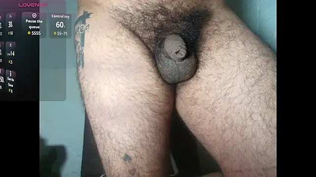 Uncut_Hairy_Dick on Stripchat