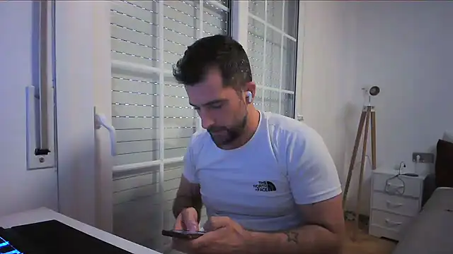 alex877x on Stripchat