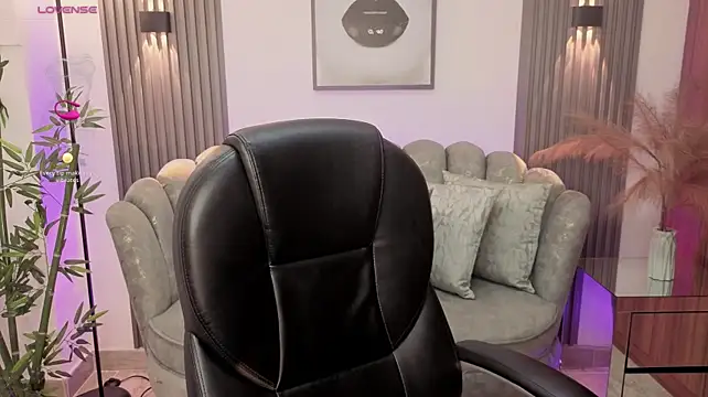 role play chatroom Abigaiil Grey