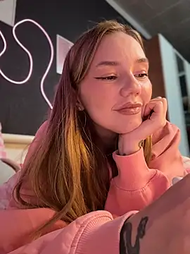 MilaMoone