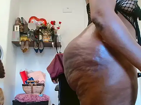xTALLSEXYBUMx