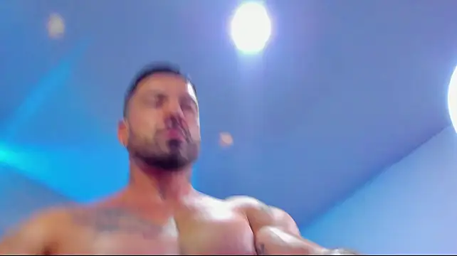 dennis__coxx on Stripchat