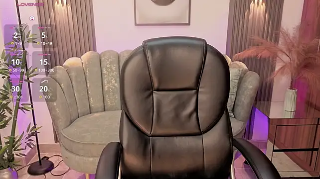 Abigaiil_Grey
