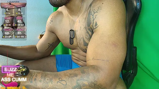 hot_black3 webcam