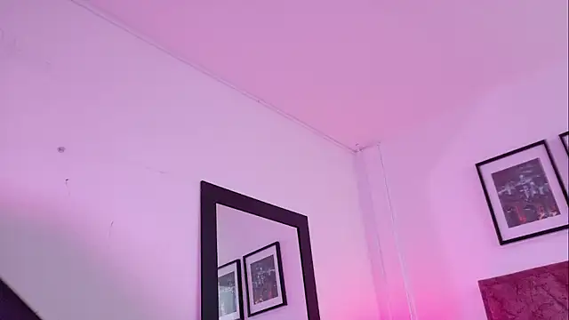 MaddyMills_