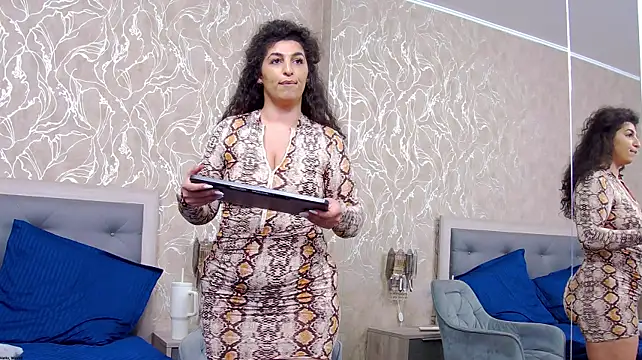 SophiaLisse live cam preview