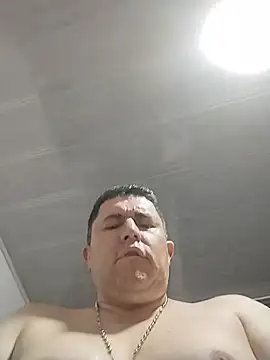 BigCristh79 live cam on StripChat