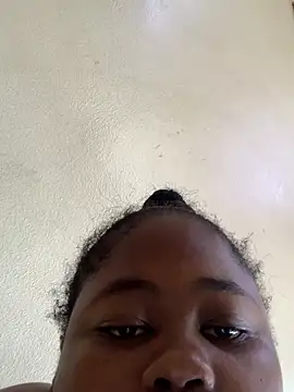 TThickblackpussy1 live cam on StripChat