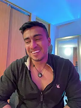 Chris_Clarck live cam on StripChat
