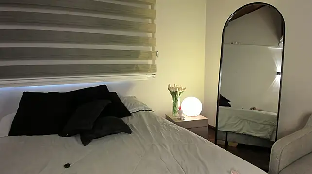 merida_taylor (F young) - dress off ?  ass up  :heart: