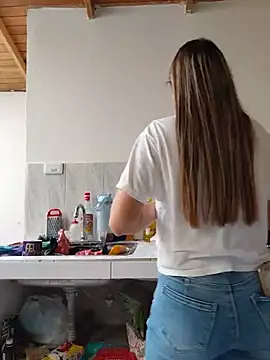 Lipzzy_sun20