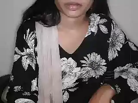 Kristi_banarzi live cam on StripChat