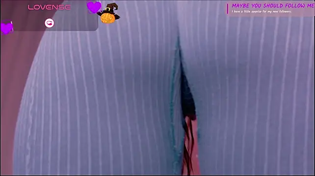 Megan_browns1 webcam