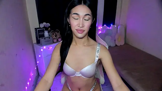 Elara_Vane