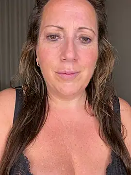 xsexycurvymilf