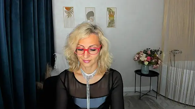 MuseOfStage live cam preview