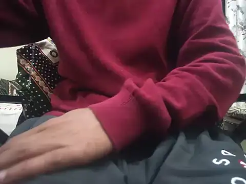 BlackkCrab live cam on StripChat